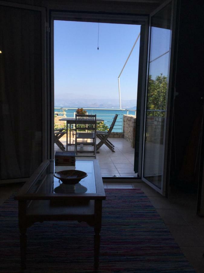 Seafront Apartment Ιι In Kiveri, Near Nafplion. Экстерьер фото